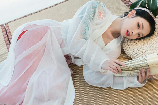 古法按摩杭州行，体验千年养生精髓