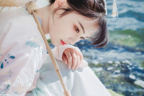 Ouci finally went out alone and went back to Lijing Community.